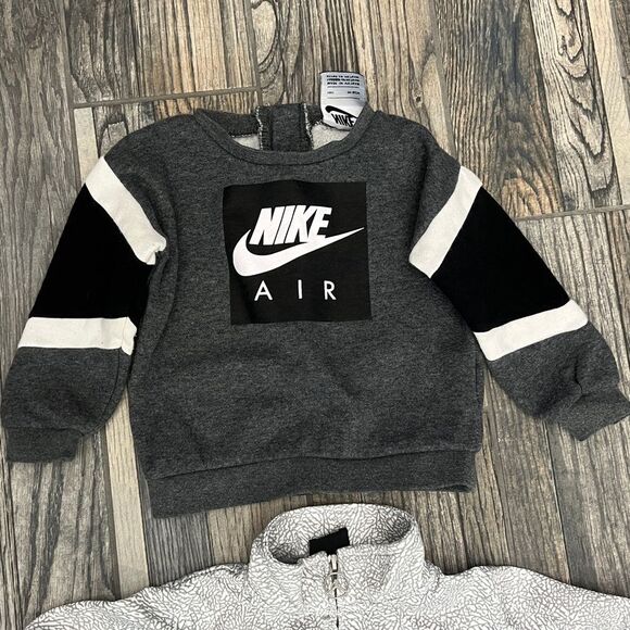 🔥 NIKE / AIR JORDAN (3 pieces) - Size 18mo. - Jacket / Sweatshirt / Shorts - EU - Picture 4 of 8